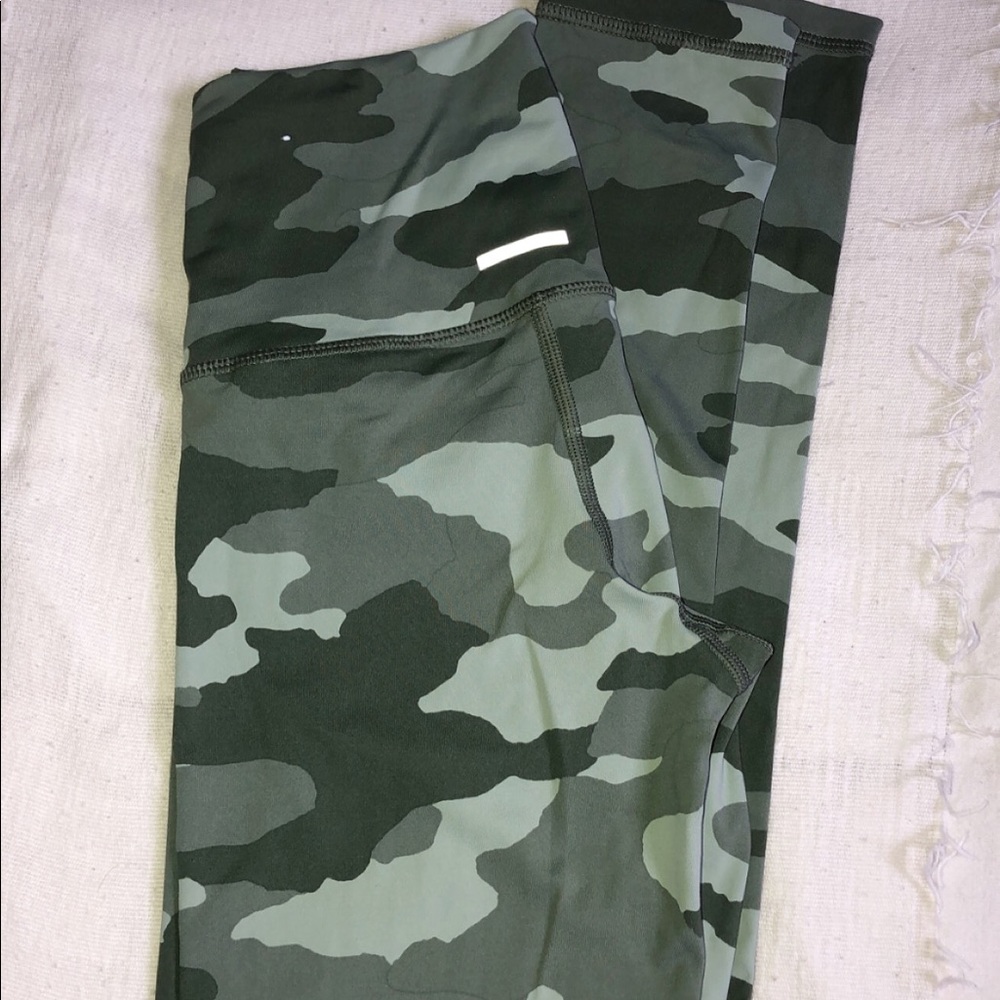 Aerie Chill Play Leggings